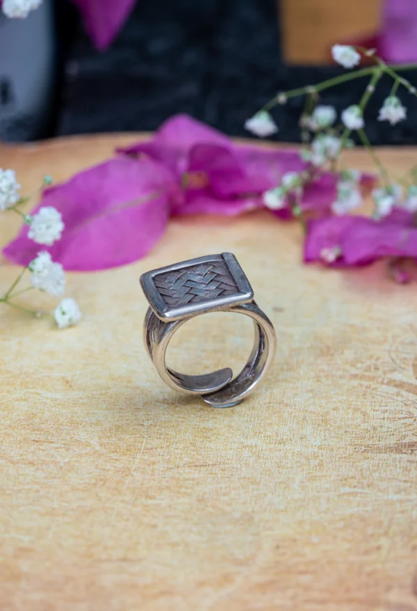Finger Ring TJ-SS: FR 11