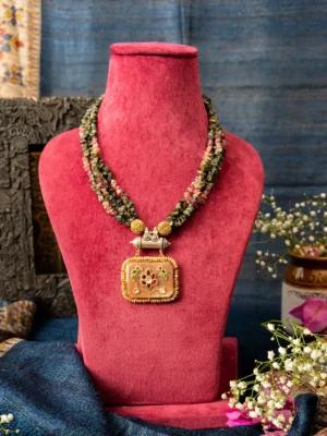 Necklaces & Pendant TJ-SS: NL 09